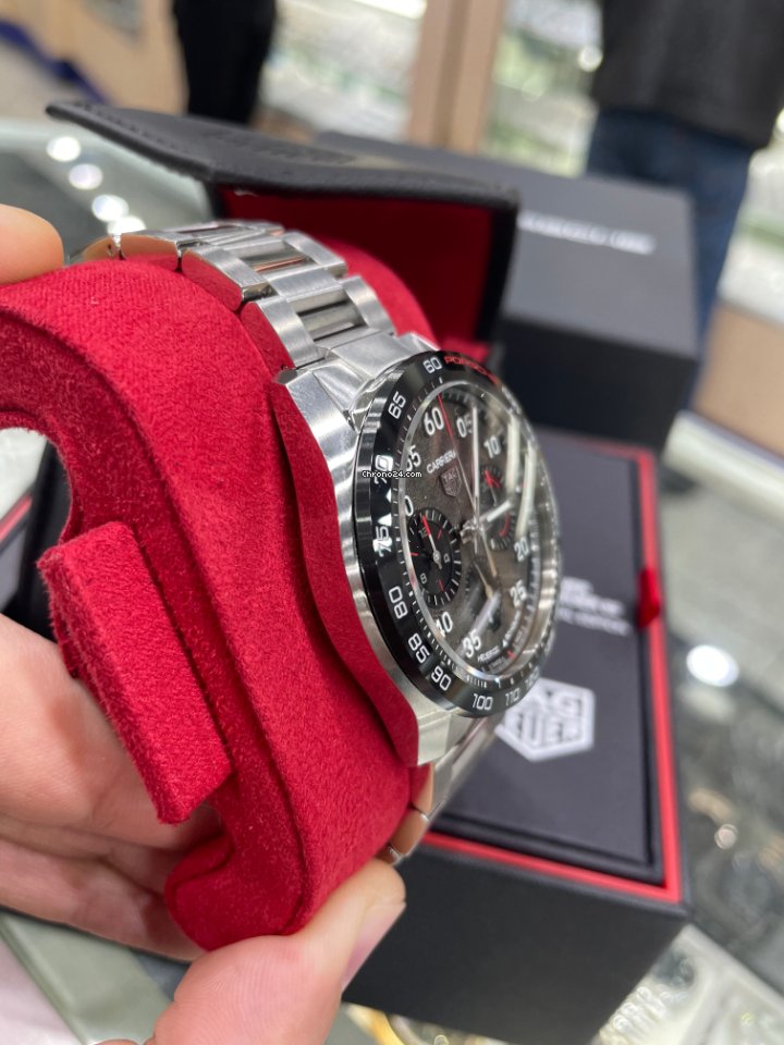 TAG Heuer Carrera Porsche Chronograph Special Edition Mens watch Unisex Automatic Steel CBN2A1F.BA0643 Replica 5