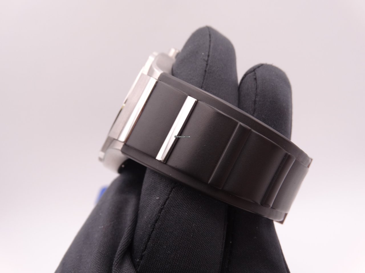 IMG_9081 Piaget Polo FortyFive Mens watch Unisex Automatic Titanium P10605 Replica 5