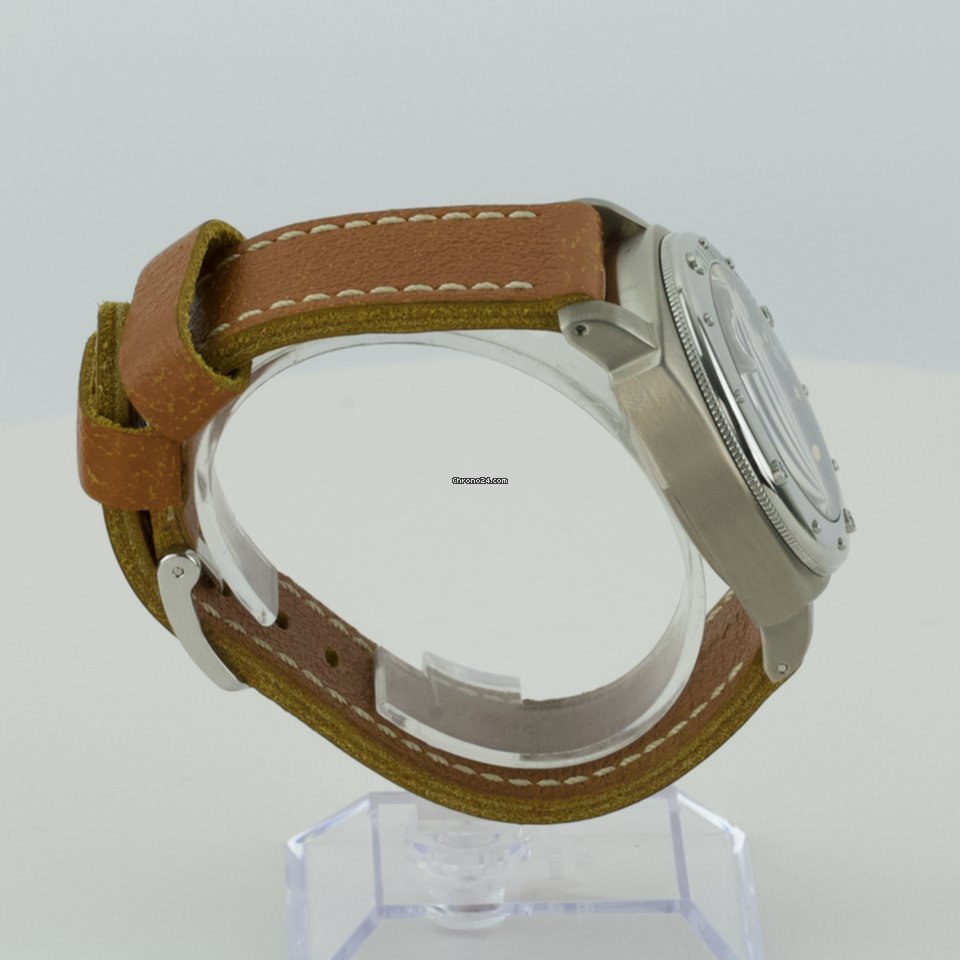 IMG_9081 Panerai Luminor Submersible Mens watch Unisex Automatic Titanium PAM 00170 Replica 5