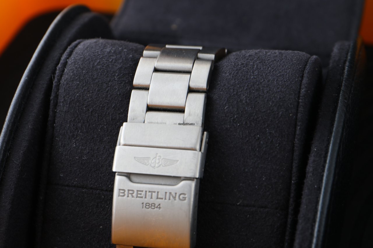 Breitling Emergency Mens watch Unisex Titanium E7632522BC02159E Replica 5