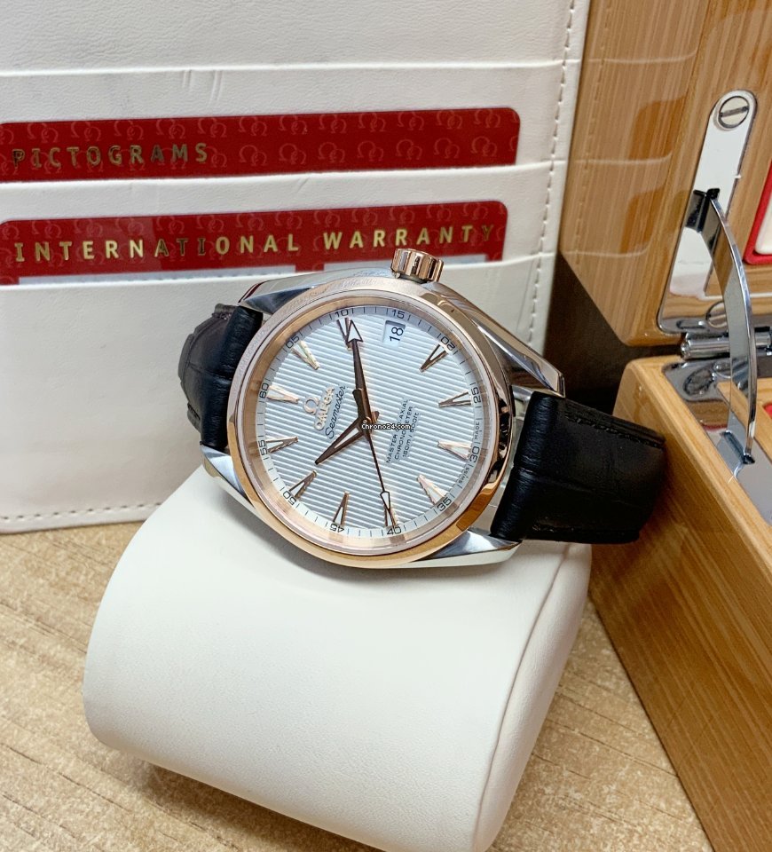 Omega Seamaster Aqua Terra Mens watch Unisex Automatic Gold Steel 231.23.39.21.02.001 Replica 5