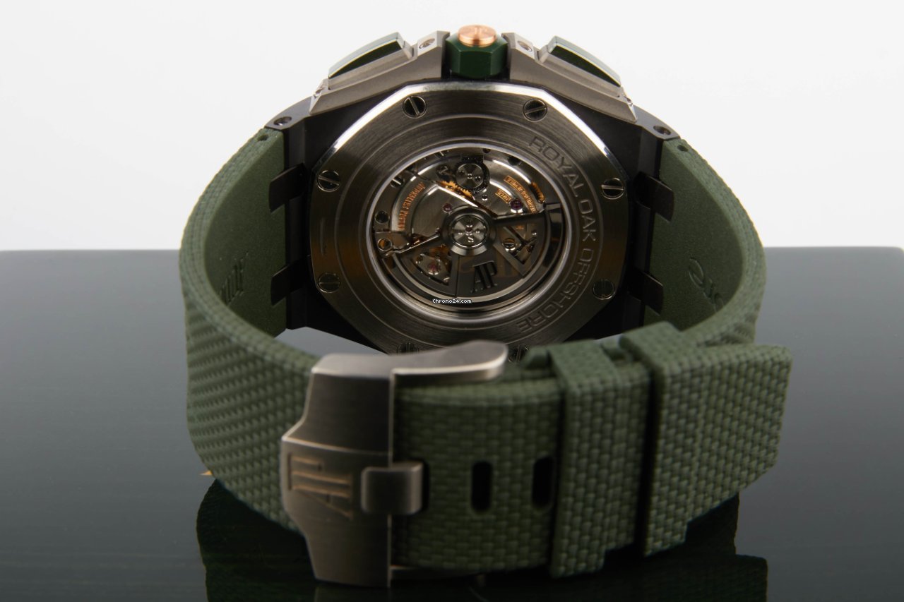 IMG_9081 Audemars Piguet Royal Oak Offshore Chronograph Mens watch Unisex Automatic Ceramic 26405CE.OO.A056CA.01 Replica 5