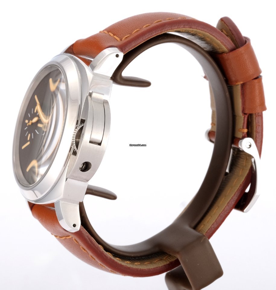 Panerai Luminor Marina Mens watch Unisex Manual winding Steel PAM 00632 Replica 5