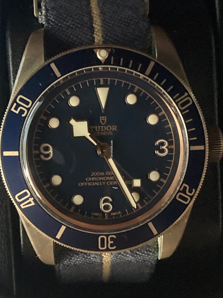 IMG_9081 Tudor Black Bay Bronze Mens watch Unisex Automatic Bronze Special Edition 79250BB Replica 5