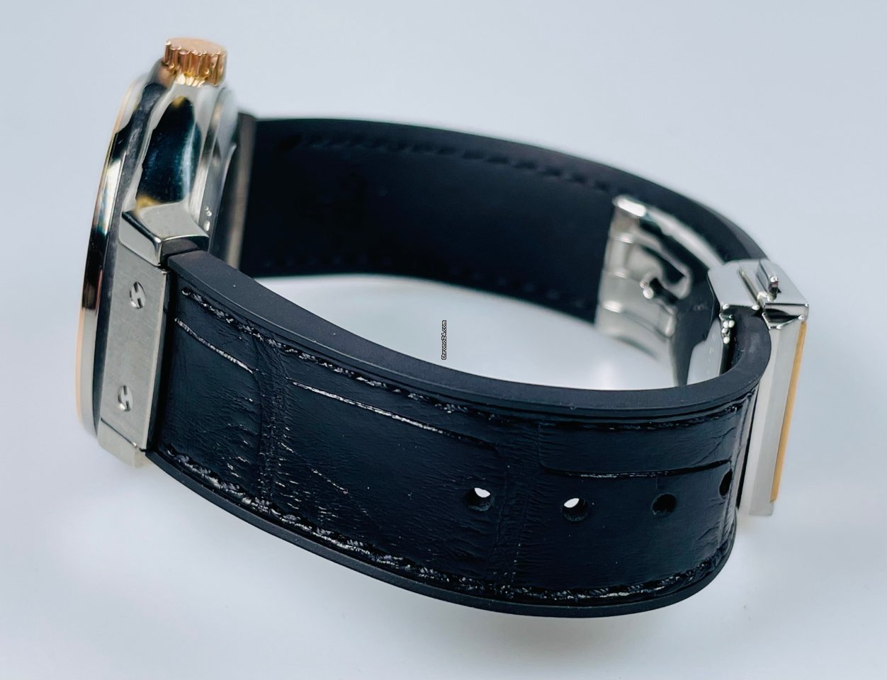 Hublot Classic Fusion 45, 42, 38, 33 mm Womens watch Automatic Titanium 565.ZP.1180.LR Replica 5