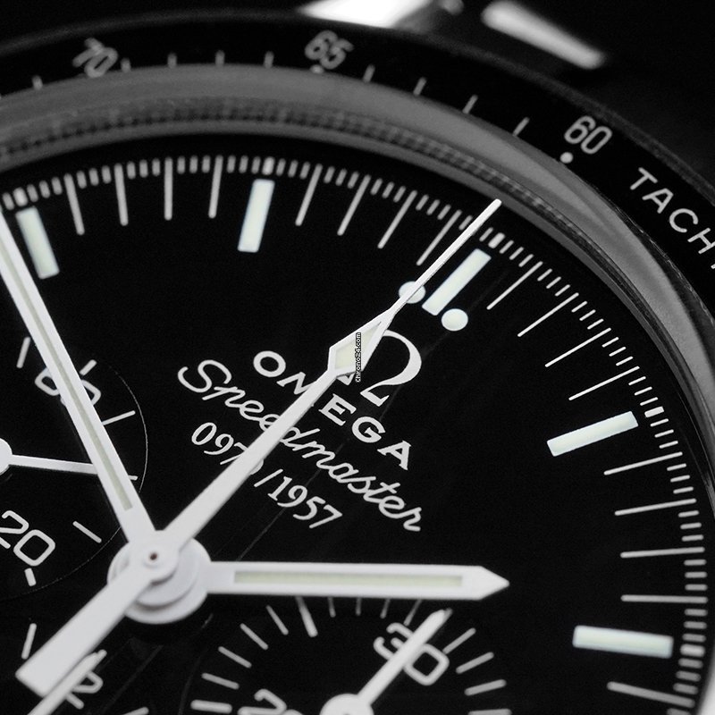 IMG_9081 Omega Speedmaster Professional Moonwatch Mens watch Unisex Steel 311.33.42.50.01.001 Replica 5