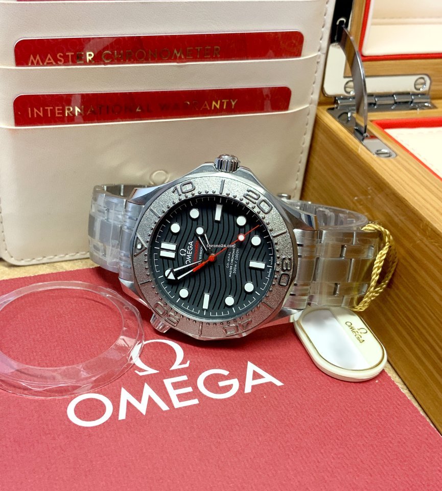 IMG_9081 Omega Seamaster Diver 300 M Mens watch Unisex Automatic Steel 210.30.42.20.01.002 Replica 5