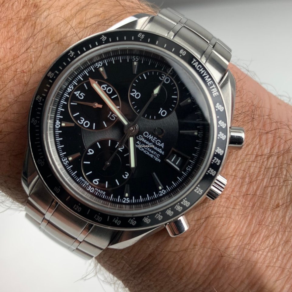 Omega Speedmaster Date Mens watch Unisex Automatic Steel 32105000 Replica 5