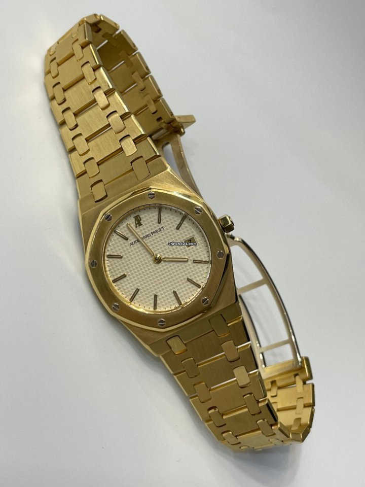 IMG_9081 Audemars Piguet Royal Oak Mens watch Unisex Quartz Yellow gold 56175BA Replica 5