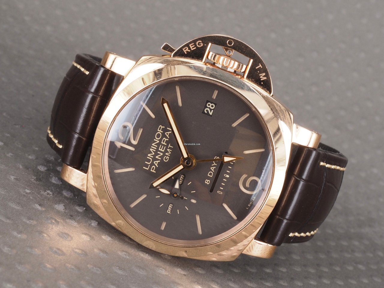IMG_9081 Panerai Luminor 1950 8 Days GMT Mens watch Unisex Manual winding Rose gold PAM 00576 Replica 5