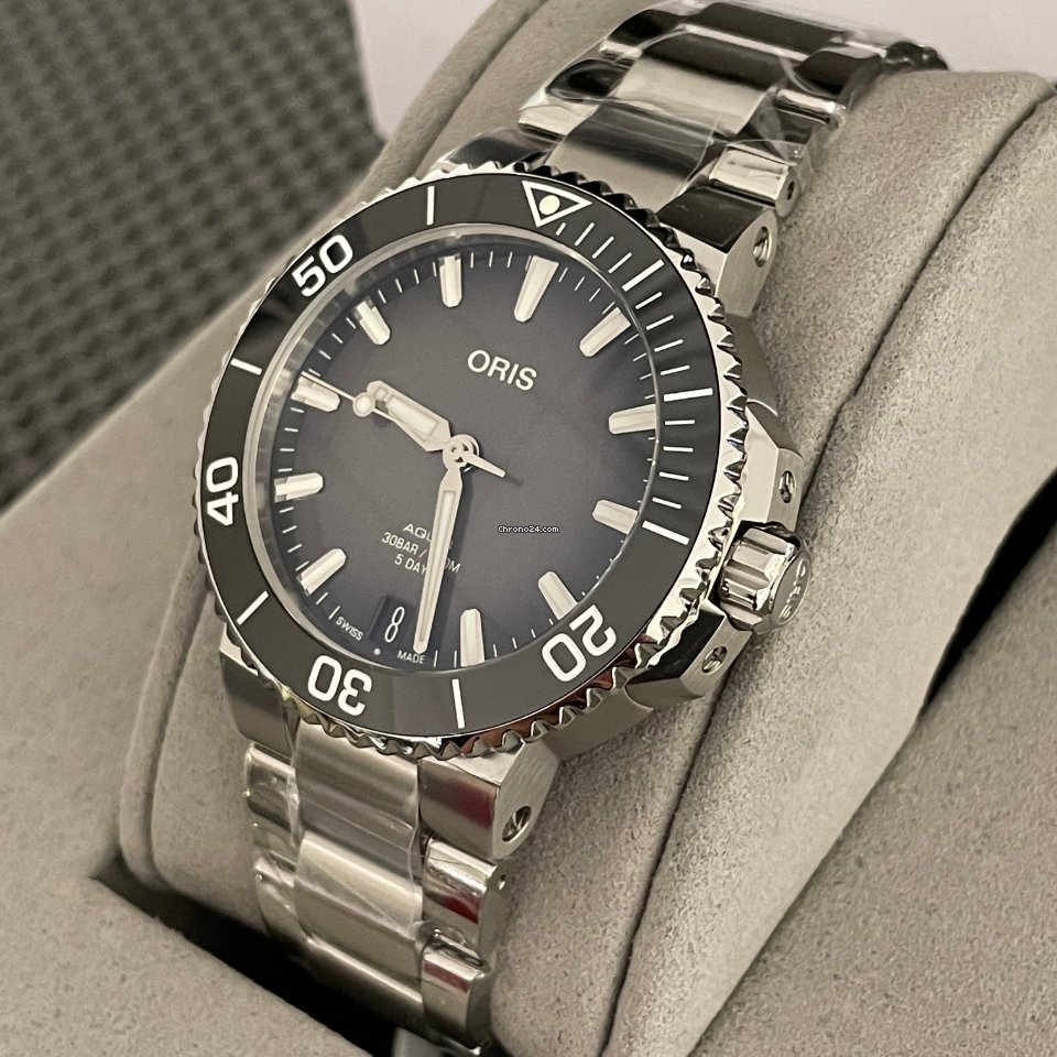 Oris Aquis Date Mens watch Unisex Automatic Steel 01 400 7769 4154 07 8 22 09PEB Replica 5