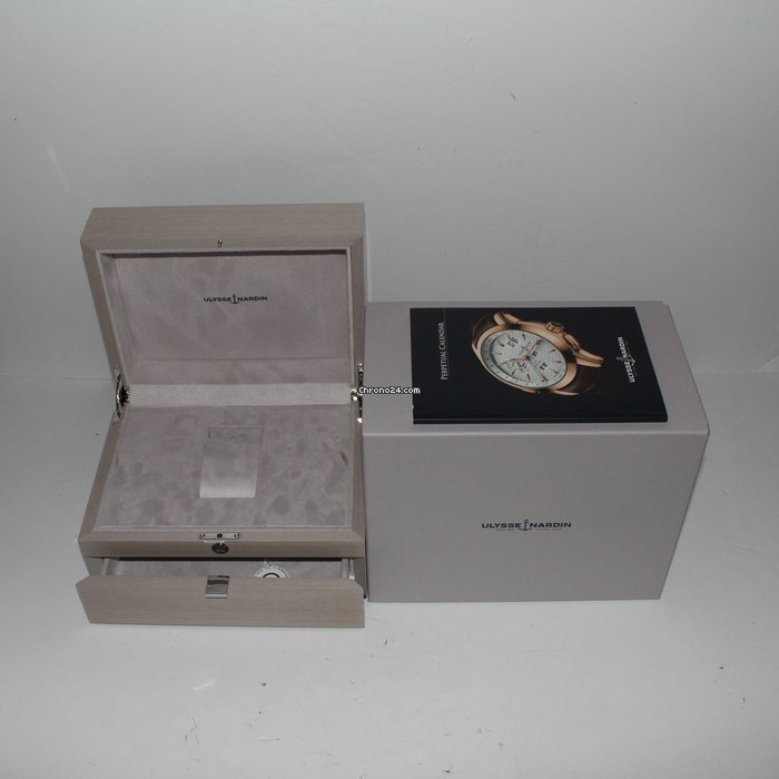 IMG_9081 Ulysse Nardin Mens watch Unisex Automatic White gold 330-48 Replica 5
