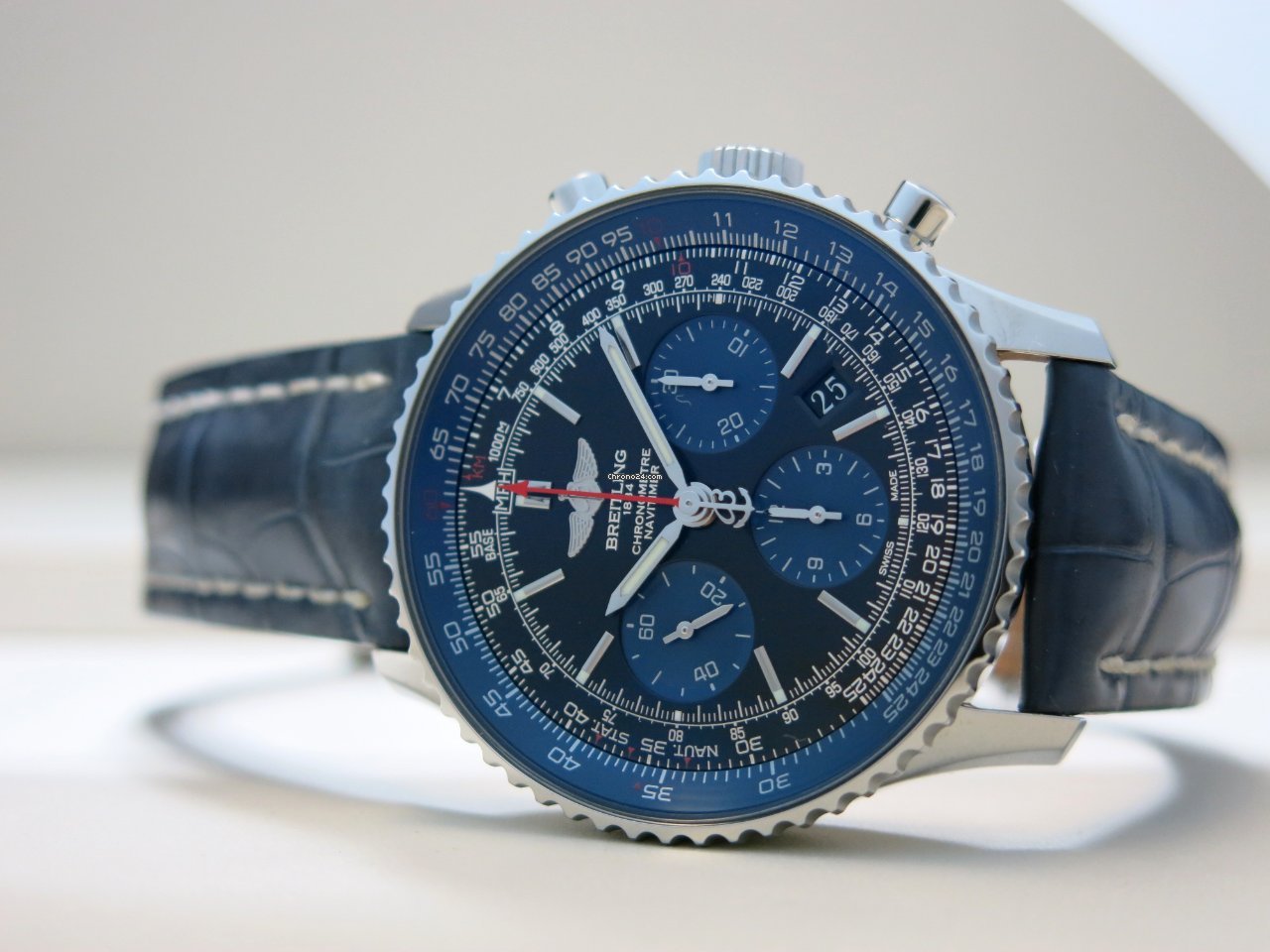 IMG_9081 Breitling Navitimer 01 Mens watch Unisex Automatic Steel AB012116 BE09 Replica 5