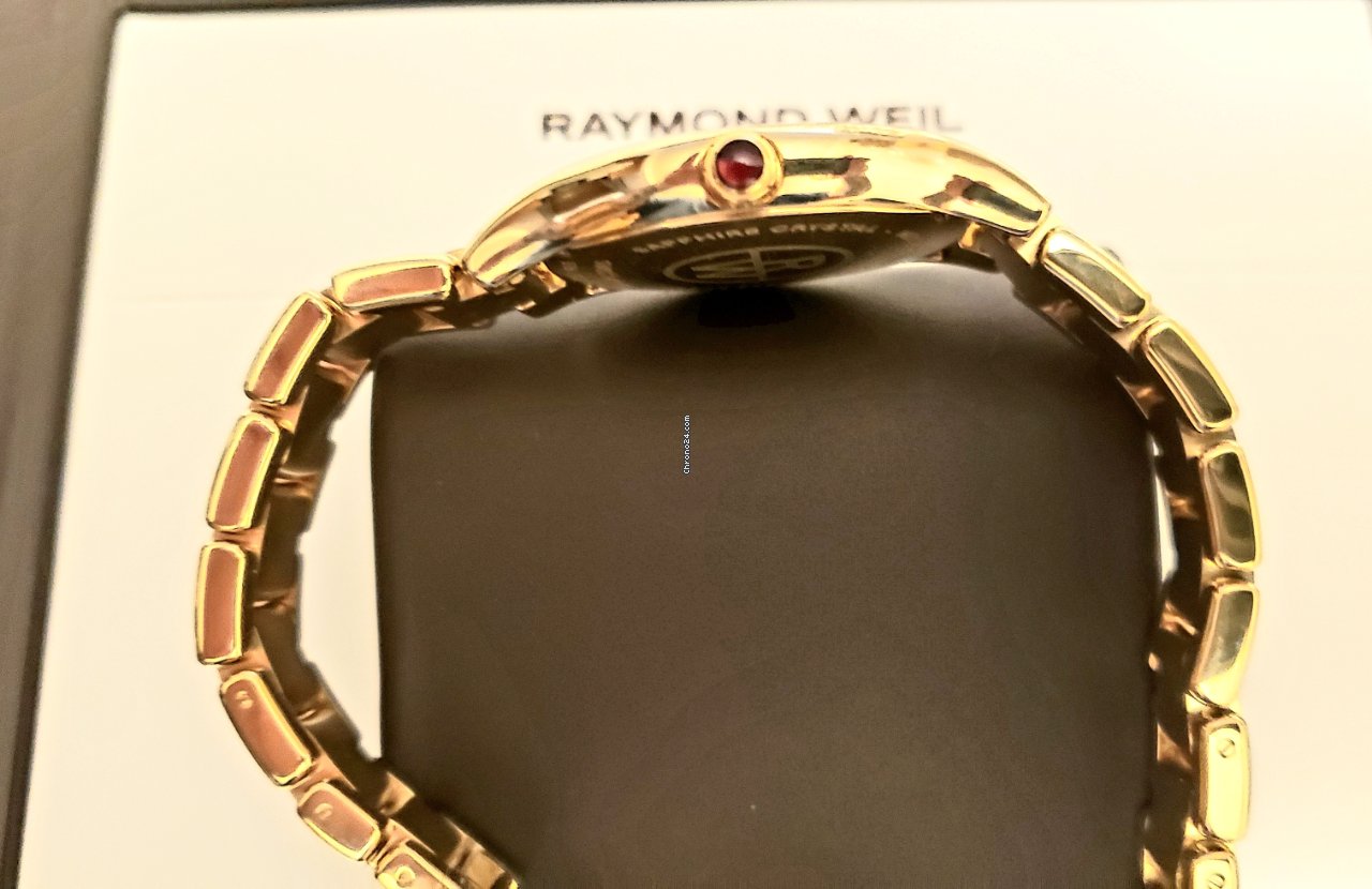 IMG_9081 Raymond Weil Noemia Womens watch Quartz Gold Steel 5136-P-00995 Replica 5