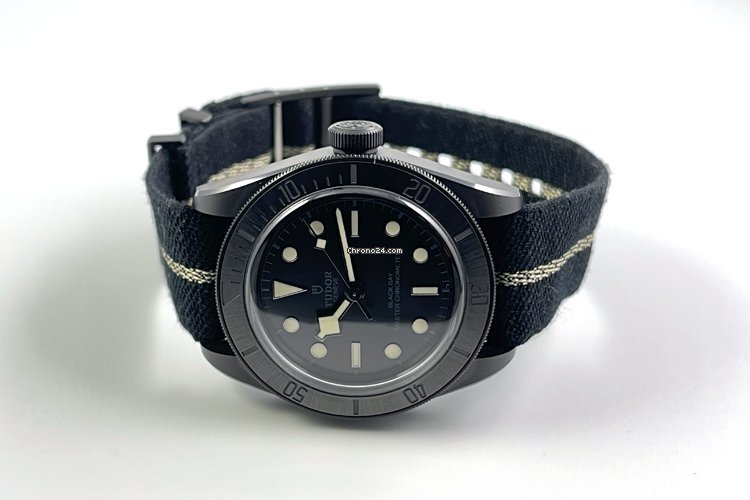 IMG_9081 Tudor Black Bay Mens watch Unisex Automatic Ceramic M79210CNU-0001 Replica 5
