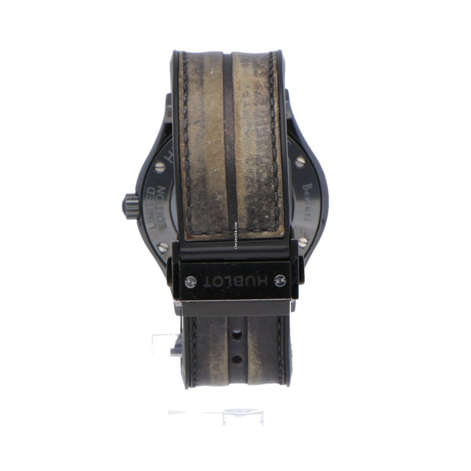 IMG_9081 Hublot Classic Fusion 45, 42, 38, 33 mm Mens watch Unisex Automatic Ceramic 511.CM.0500.VR.BER16 Replica 5