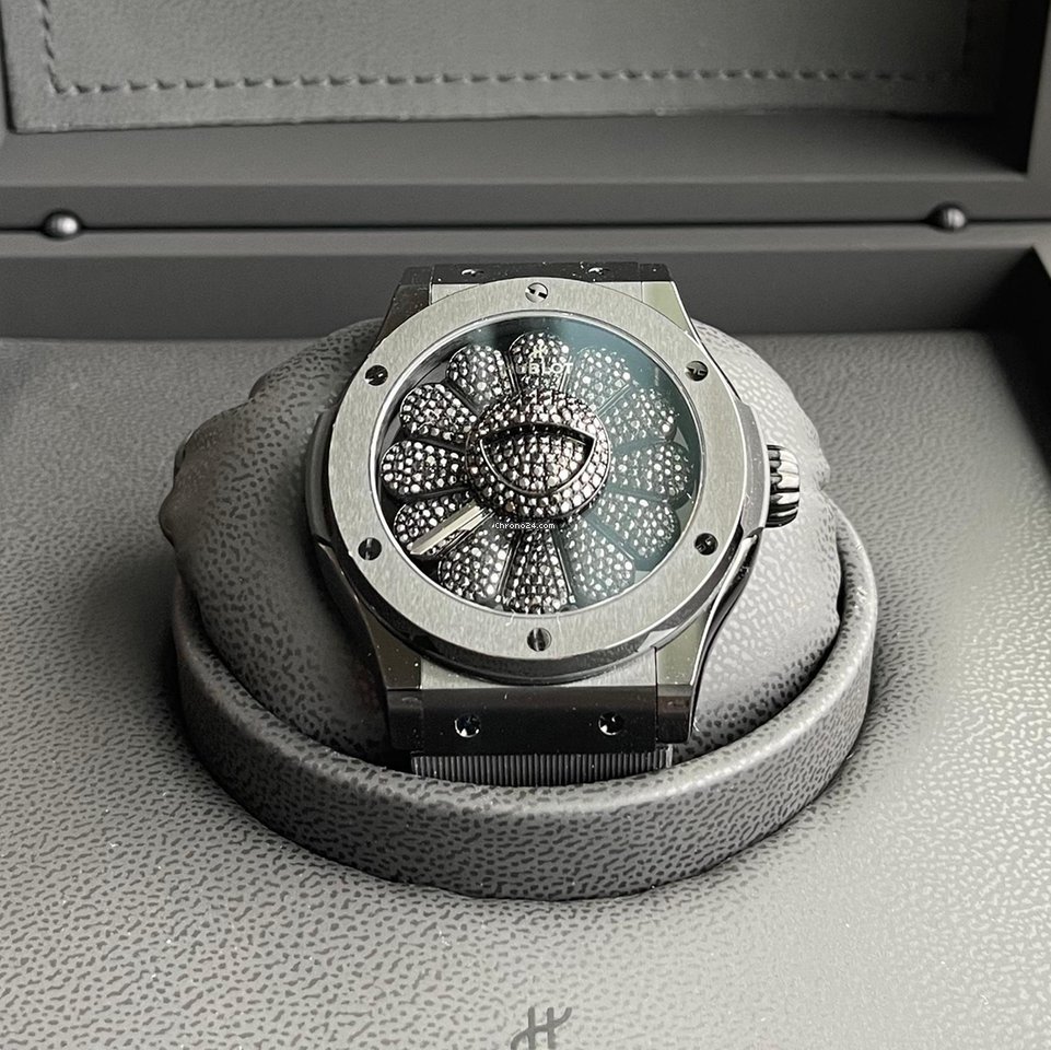 Hublot Classic Fusion 45, 42, 38, 33 mm Mens watch Unisex Automatic Ceramic 507.CX.9000.RX.TAK21 Replica 5