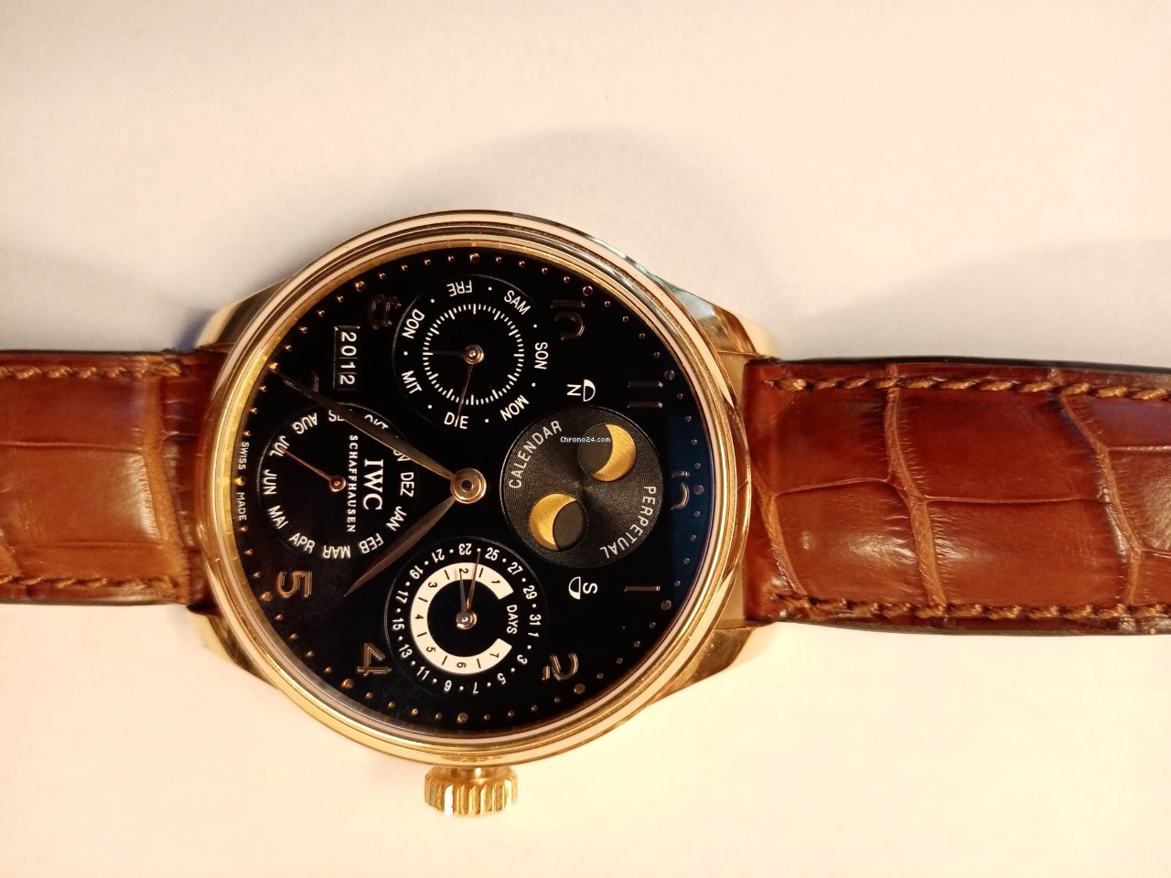 IMG_9081 IWC Portuguese Perpetual Calendar Mens watch Unisex Automatic Rose gold IW502101 Replica 5