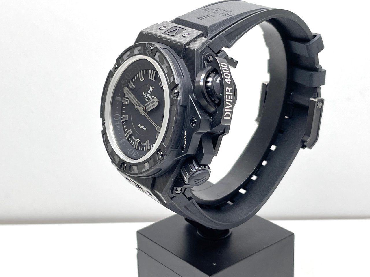 IMG_9081 Hublot King Power Automatic Carbon 731.QX.1140.RX Replica 5