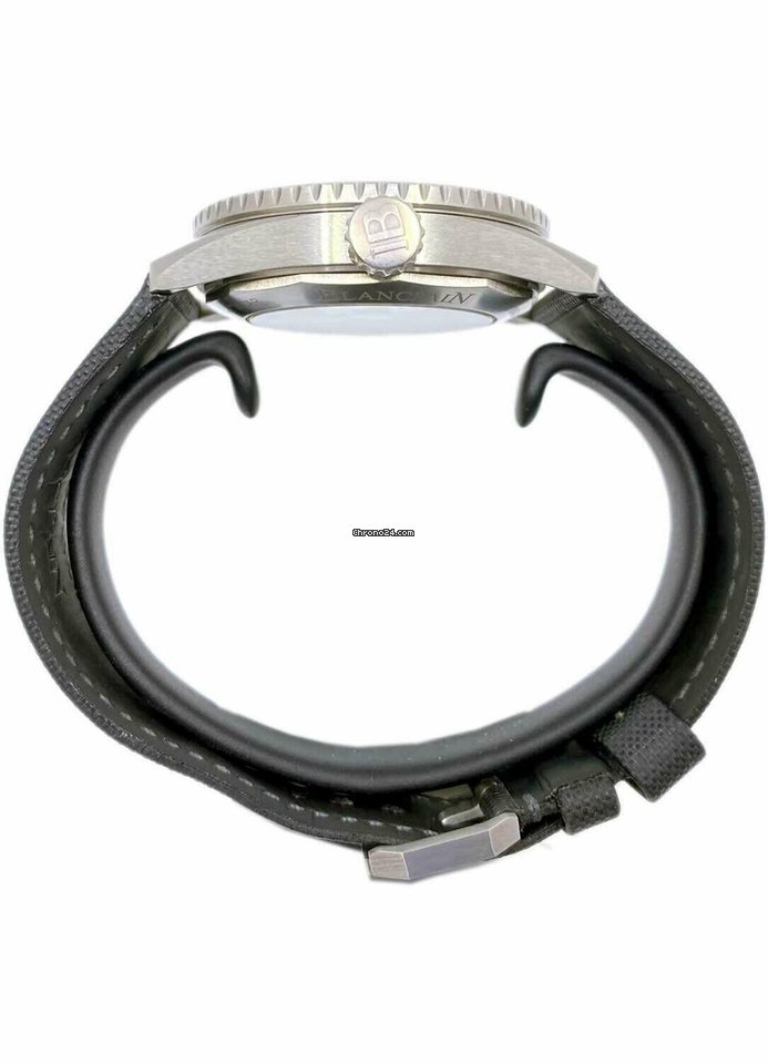 IMG_9081 Blancpain Fifty Fathoms Bathyscaphe Mens watch Unisex Automatic Titanium 5000 1230 B52A Replica 5