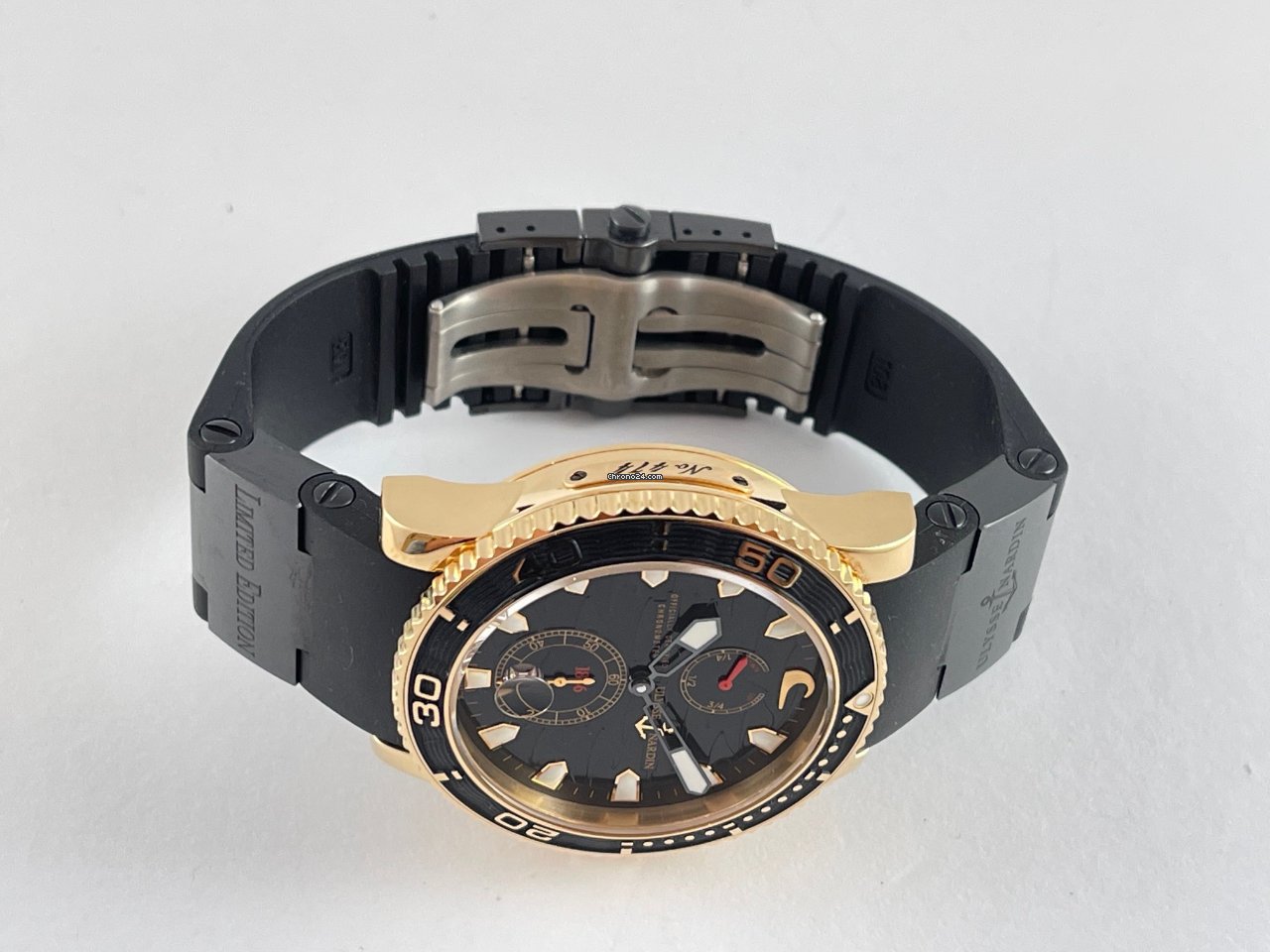 IMG_9081 Ulysse Nardin Maxi Marine Diver Mens watch Unisex Automatic Rose gold 266-37 Replica 5