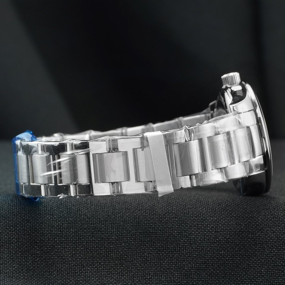 IMG_9081 Longines Conquest Classic Womens watch Quartz Steel L2.286.4.92.6 Replica 5