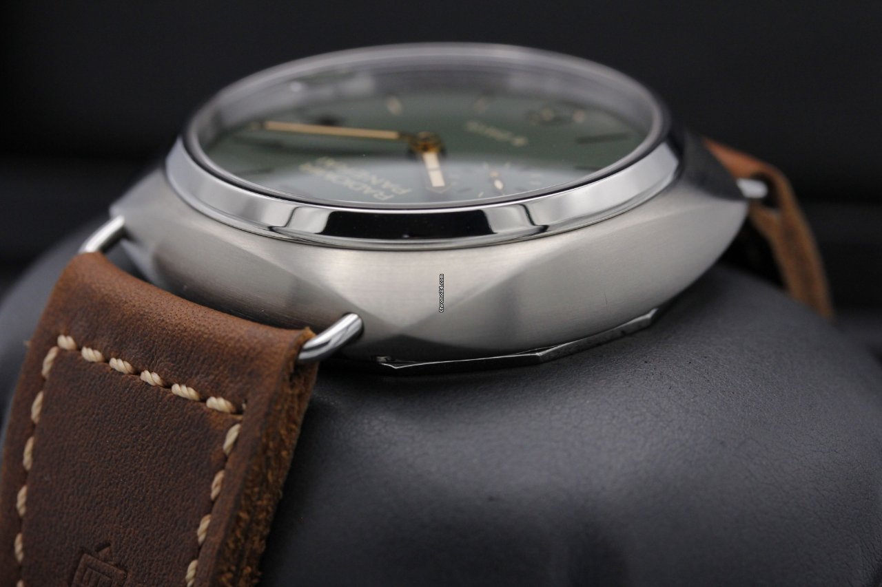 IMG_9081 Panerai Radiomir 8 Days Titanium PAM 735 Replica 5