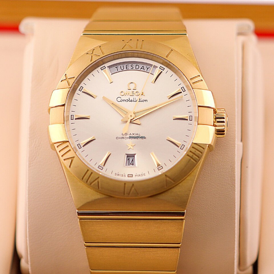Omega Constellation Day-Date Mens watch Unisex Automatic Yellow gold 123.50.38.22.02.002 Replica 5