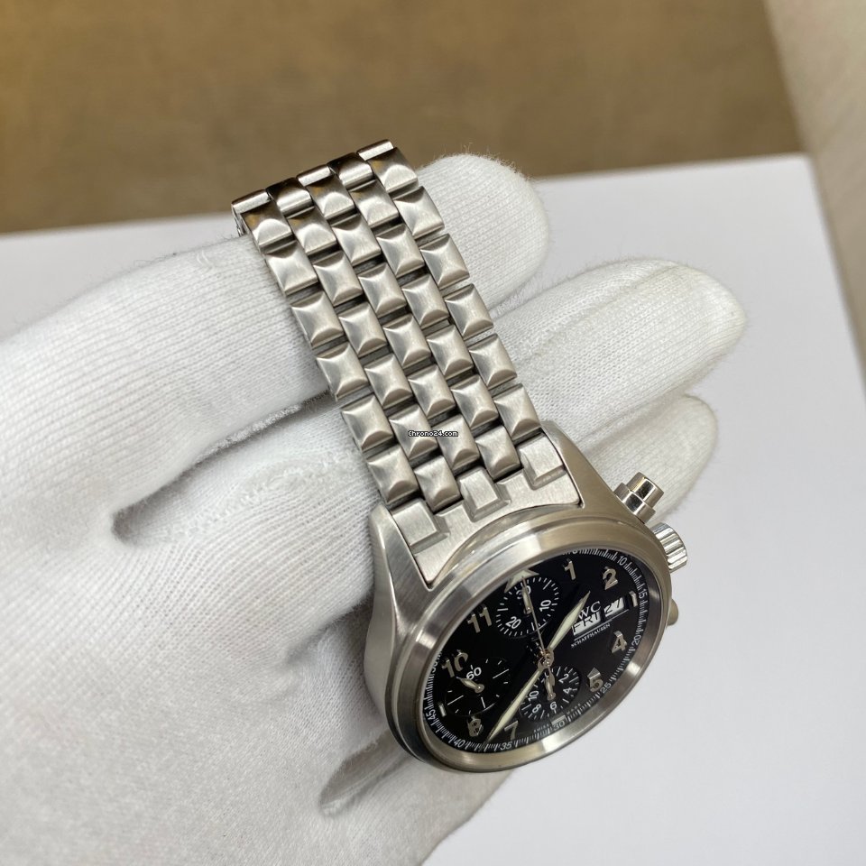 IMG_9081 IWC Pilot Spitfire Chronograph Automatic Steel IW370613 Replica 5