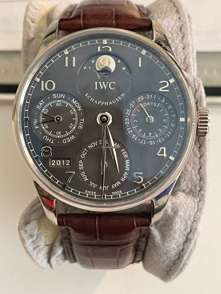 IMG_9081 IWC Portuguese Perpetual Calendar Mens watch Unisex Automatic White gold 502218 Replica 5