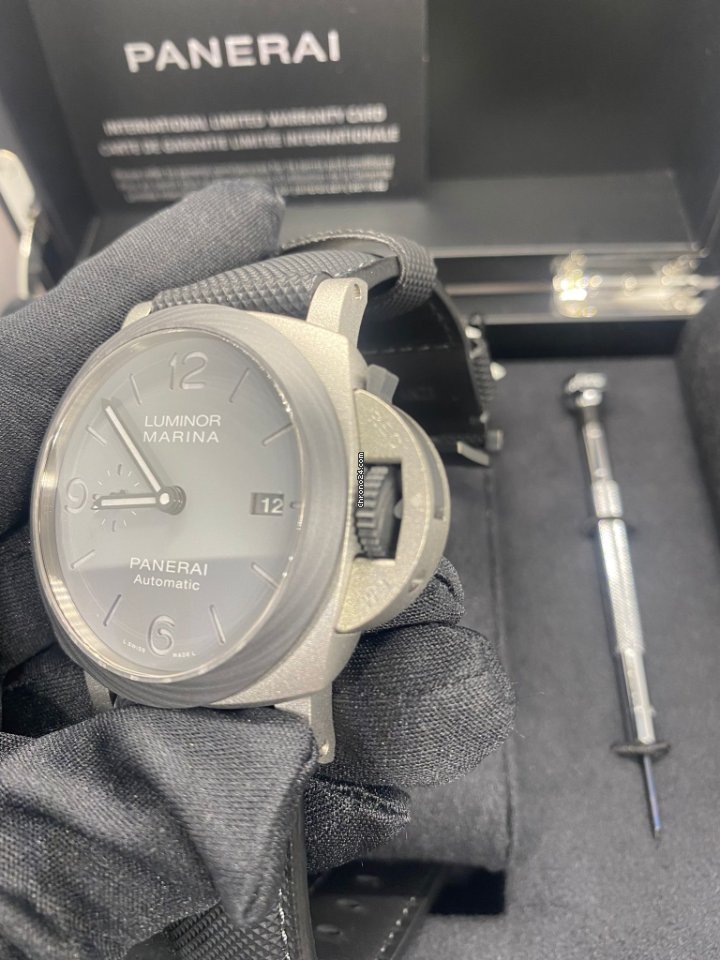 IMG_9081 Panerai Mens watch Unisex Automatic Titanium PAM 01662 Replica 5