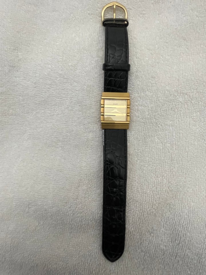 IMG_9081 Piaget Polo Mens watch Unisex Quartz Yellow gold 7131 C 701 Replica 5