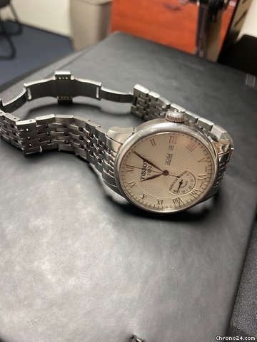 IMG_9081 Tissot Le Locle Mens watch Unisex Automatic Steel T006.424.11.263.00 Replica 5