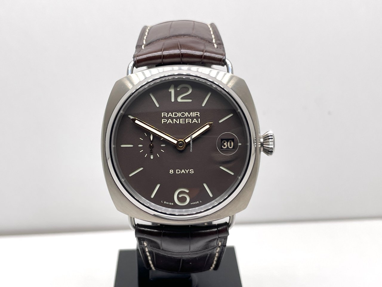 Panerai Radiomir 8 Days Manual winding Titanium PAM00346 Replica 5