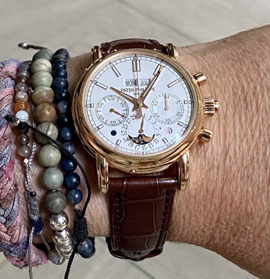 Patek Philippe Perpetual Calendar Chronograph Manual winding Rose gold 5204R Replica 5