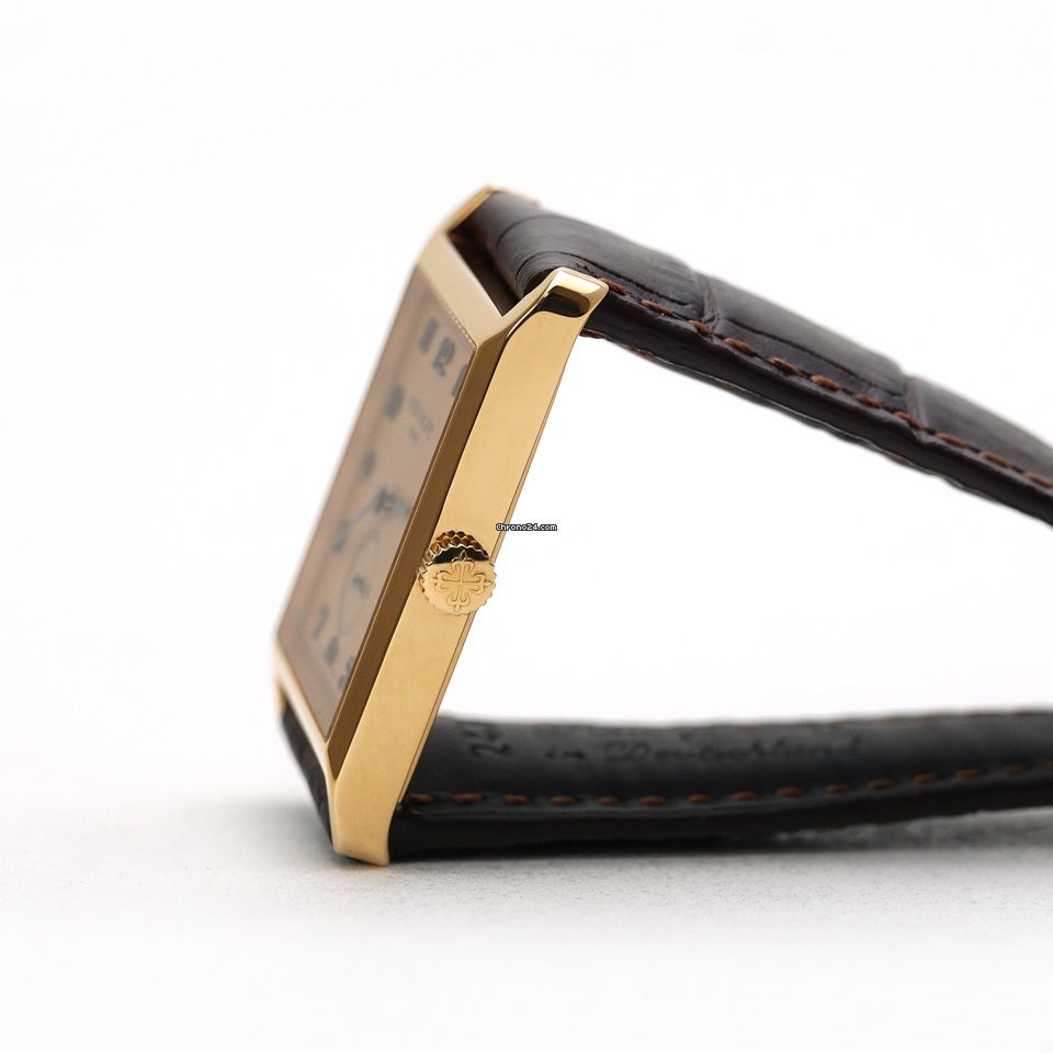 IMG_9081 Patek Philippe Gondolo Mens watch Unisex Manual winding Yellow gold 5109J-010 Replica 5