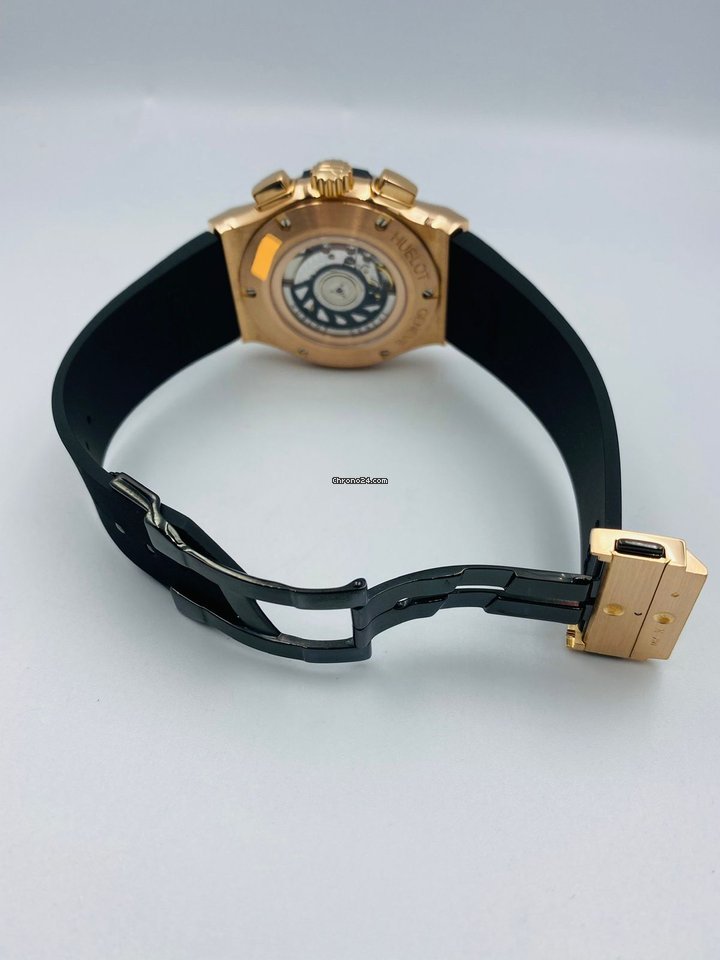 IMG_9081 Hublot Classic Fusion Chronograph Mens watch Unisex Automatic Rose gold 521.OX.1180.RX Replica 5