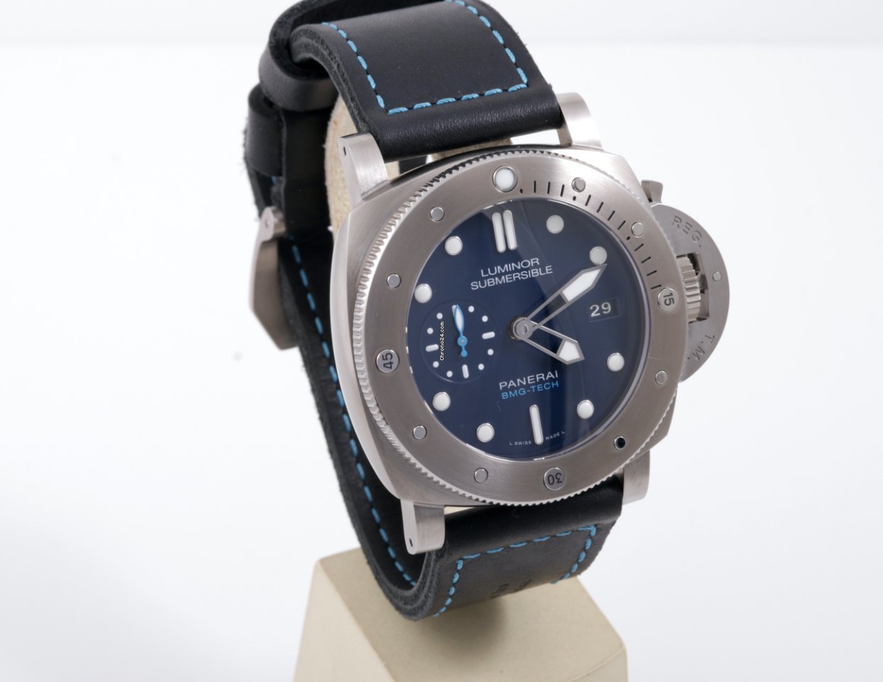 Panerai Luminor 1950 Mens watch Unisex Automatic Titanium PAM 00692 Replica 5