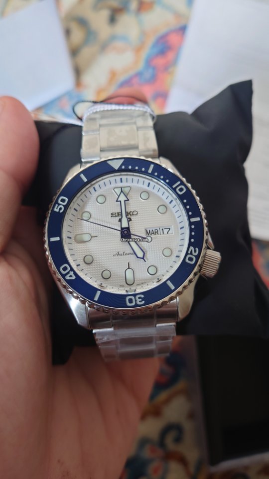 IMG_9081 Seiko 5 Sports Mens watch Unisex Automatic Steel SRPG47K1 Replica 5