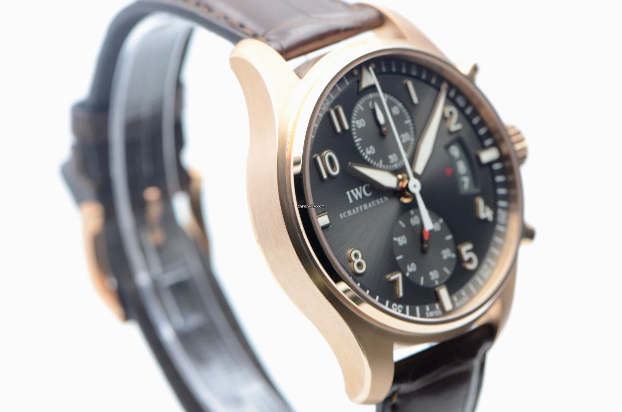 IMG_9081 IWC Pilot Spitfire Chronograph Mens watch Unisex Automatic Red gold IW387803 Replica 5