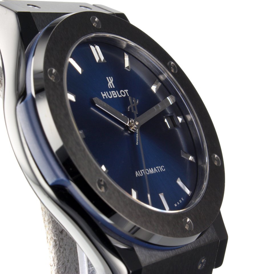 IMG_9081 Hublot Classic Fusion Blue Mens watch Unisex Automatic Ceramic 511CM7170LR Replica 5