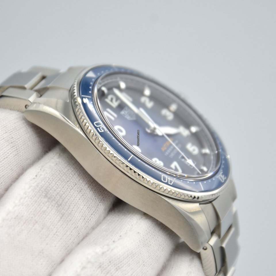 IMG_9081 TAG Heuer Autavia Mens watch Unisex Automatic Steel WBE5112.EB0173 Replica 5