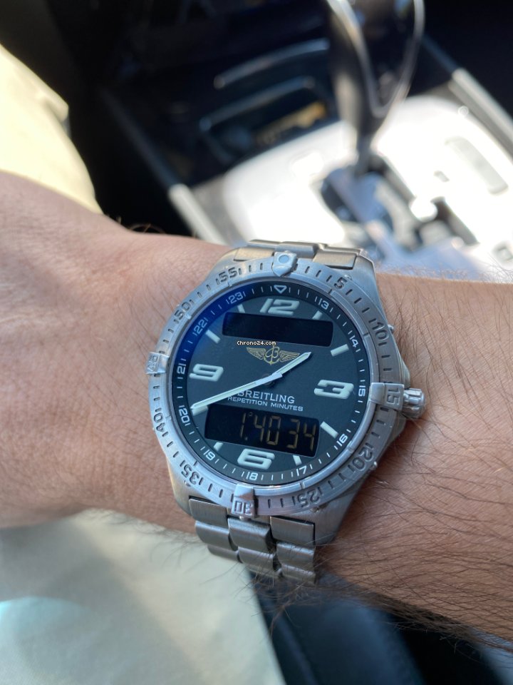 IMG_9081 Breitling Aerospace Mens watch Unisex Quartz Titanium E65362 Replica 5
