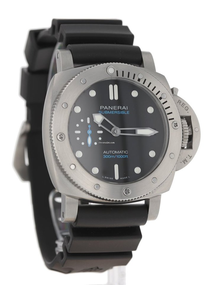 Panerai Luminor Submersible Steel PAM 973 Replica 5