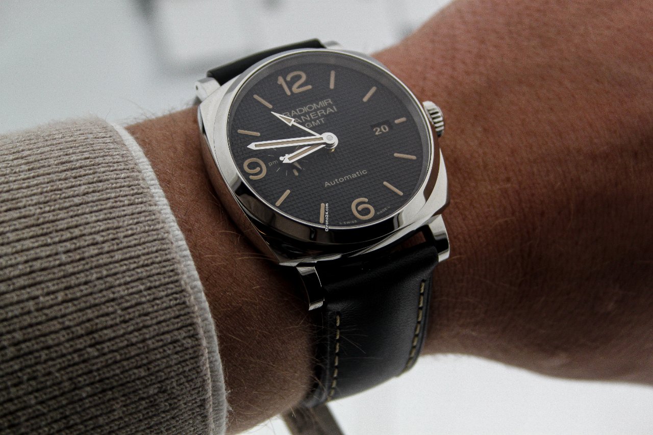 IMG_9081 Panerai Radiomir 1940 3 Days Automatic Mens watch Unisex Automatic Steel PAM 00627 Replica 5
