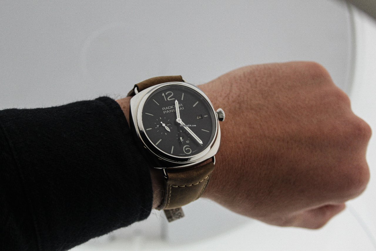 IMG_9081 Panerai Radiomir 10 Days GMT Mens watch Unisex Automatic Steel PAM 00323 Replica 5