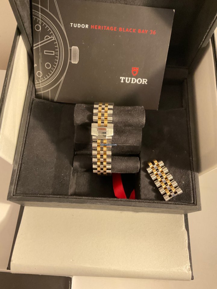 IMG_9081 Tudor Mens watch Unisex Automatic Gold Steel 79503-0002 Replica 5