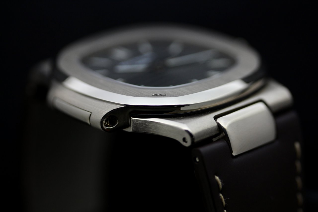 IMG_9081 Patek Philippe Nautilus Automatic White gold 5711G-001 Replica 5