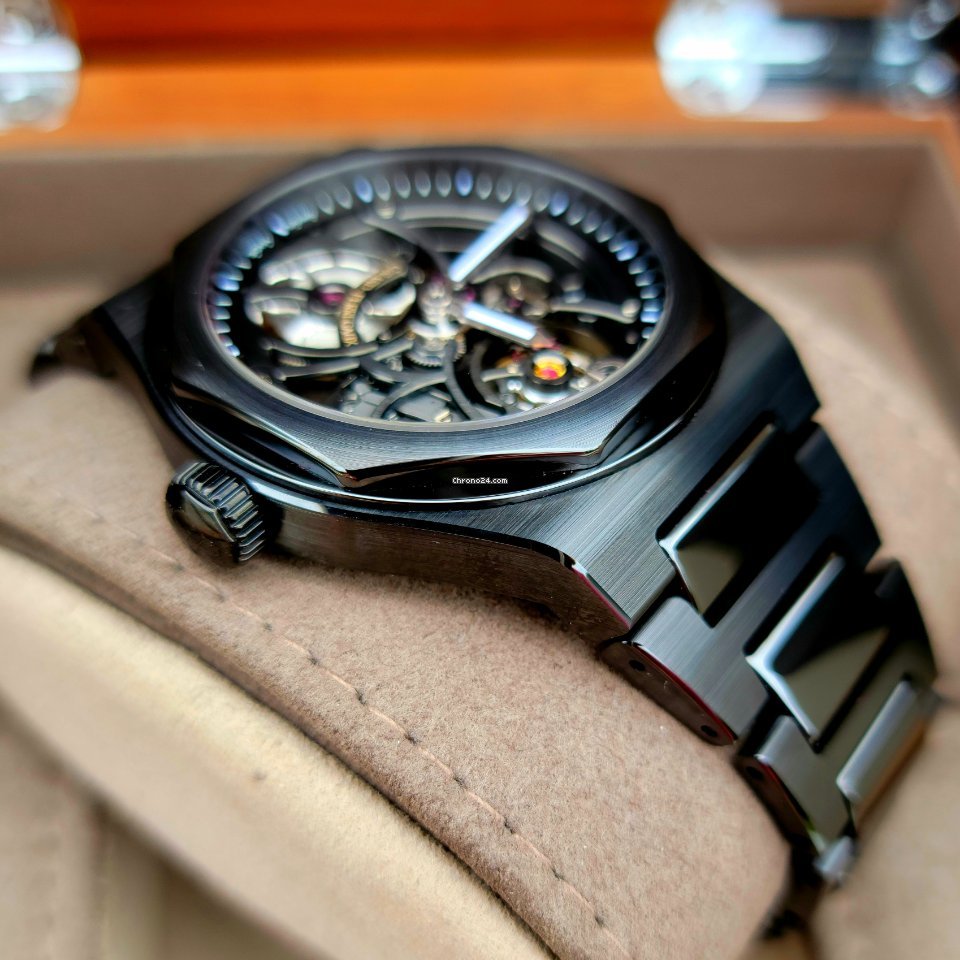 IMG_9081 Girard Perregaux Laureato Mens watch Unisex Automatic Ceramic 81015-32-001-32A Replica 5