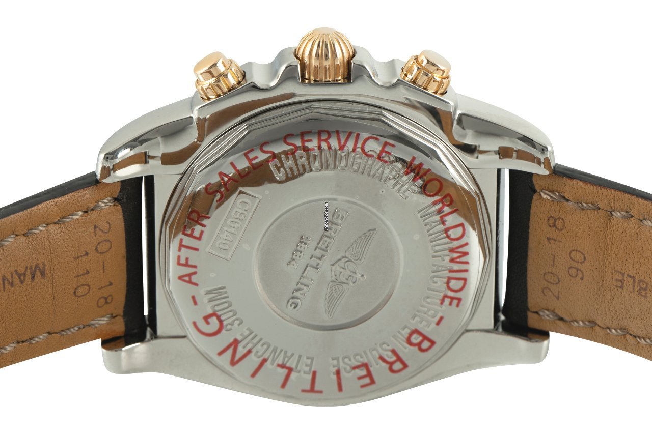 IMG_9081 Breitling Chronomat 41 Mens watch Unisex Automatic Gold Steel CB0140 Replica 5